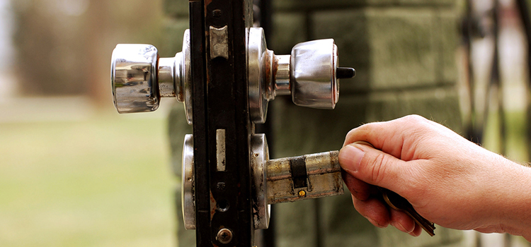 front door latch repair Templeton