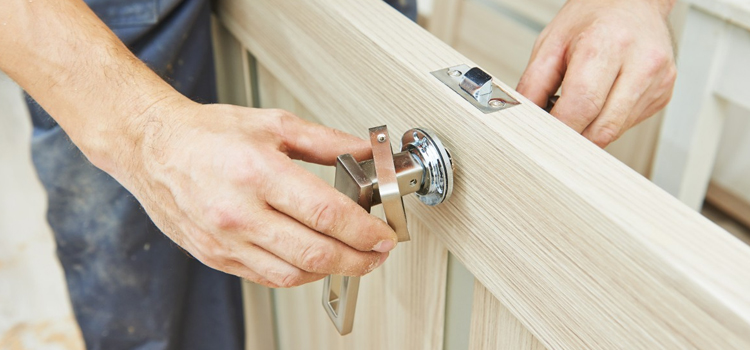 interior door repair Templeton
